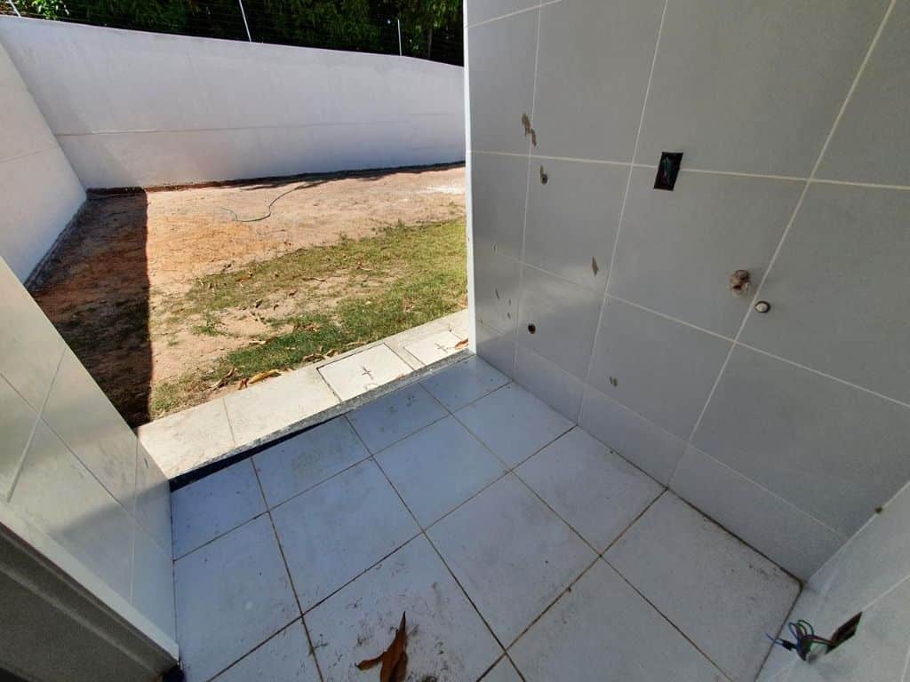 Bello Village | Casa a venda com 3 quartos 2 vagas na Estrada do Fio