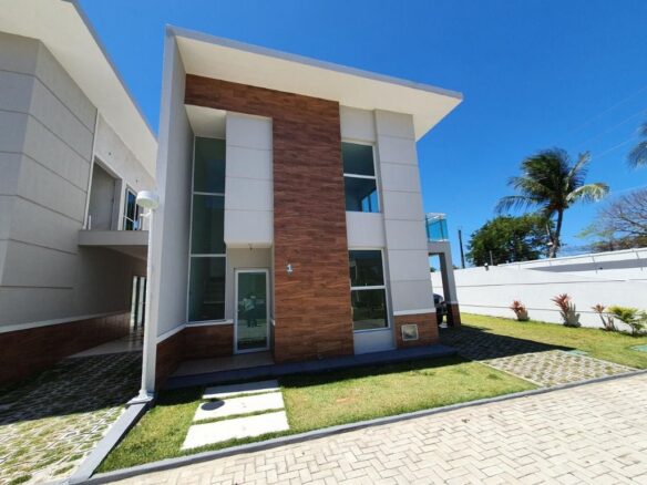 Bello Village | Casa a venda com 3 quartos 2 vagas na Estrada do Fio