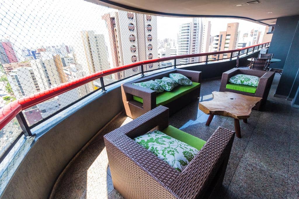 Apartamento de Alto Padrão no Meireles