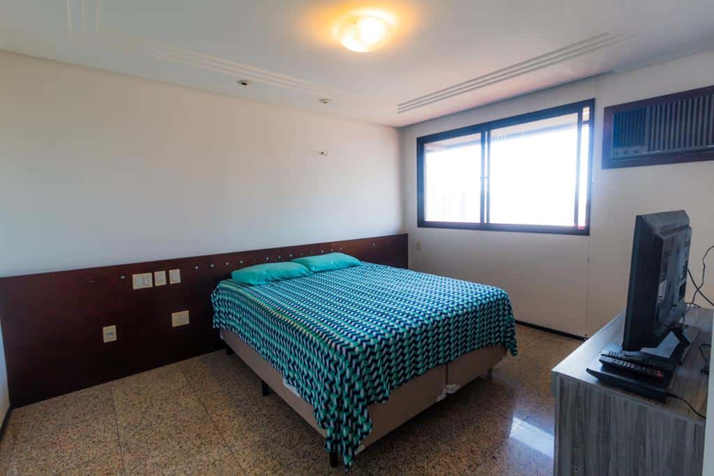 Apartamento de Alto Padrão no Meireles