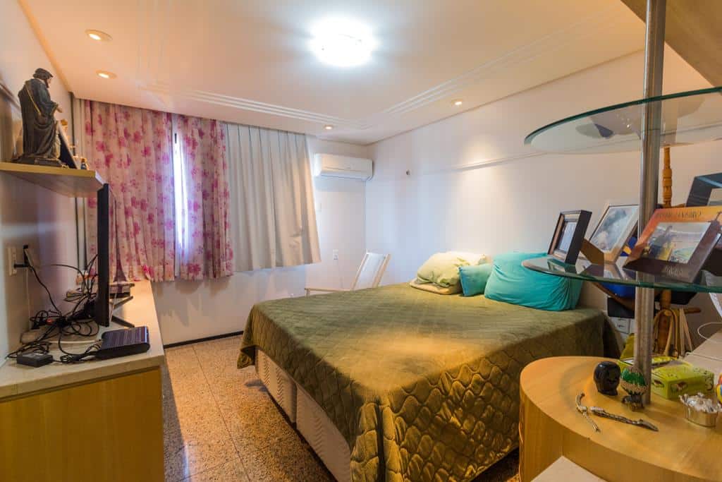 Apartamento de Alto Padrão no Meireles
