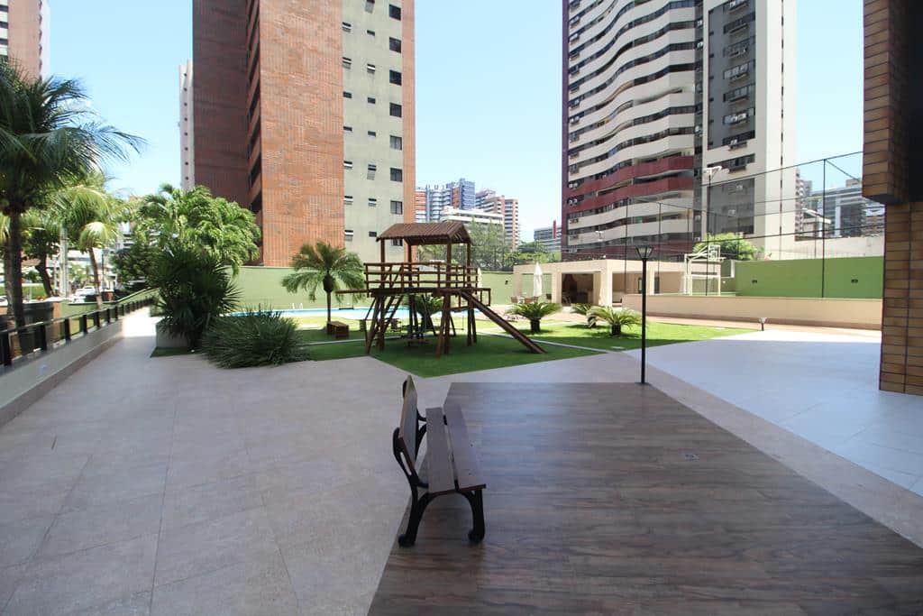 Apartamento de Alto Padrão no Meireles