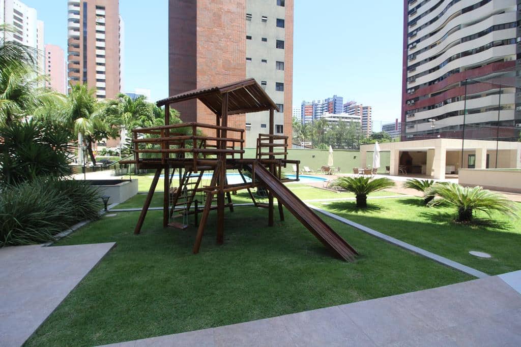 Apartamento de Alto Padrão no Meireles