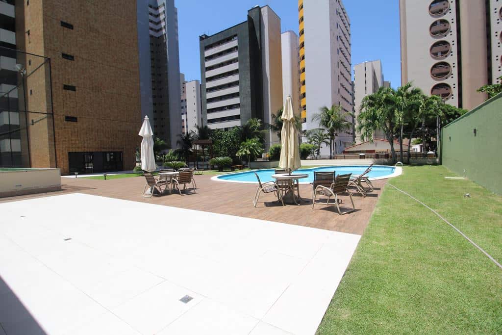 Apartamento de Alto Padrão no Meireles