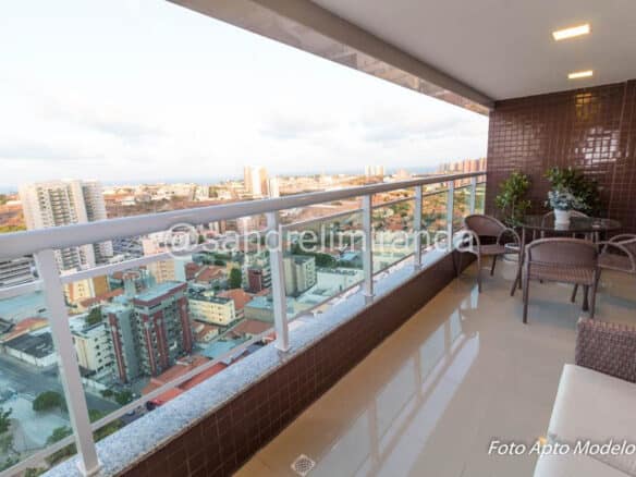 Apartamento com 3 quartos a venda no Coco Fortaleza, Ce