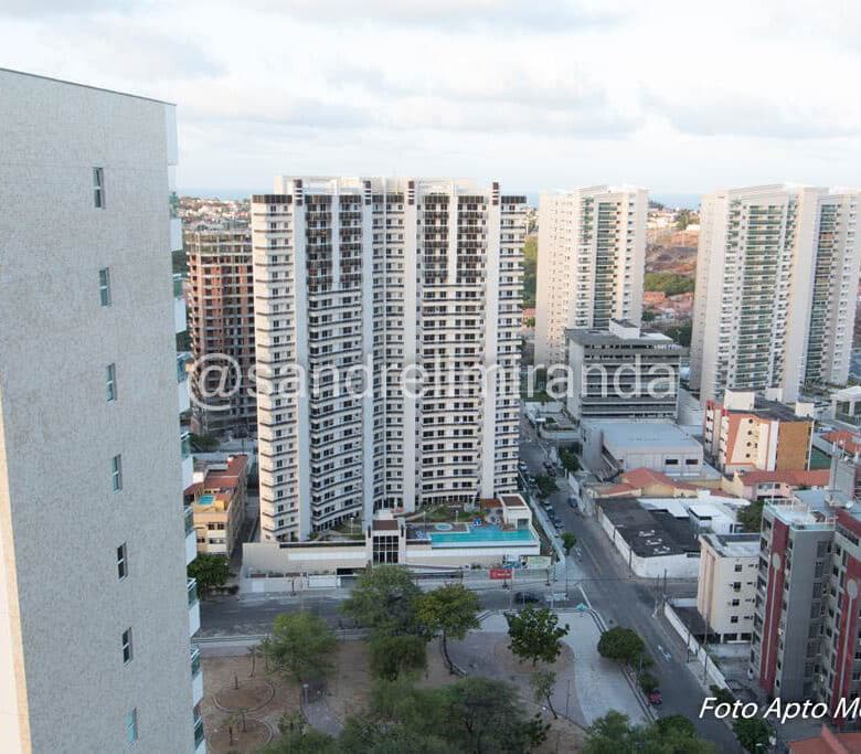 Apartamento com 3 quartos a venda no Coco Fortaleza, Ce