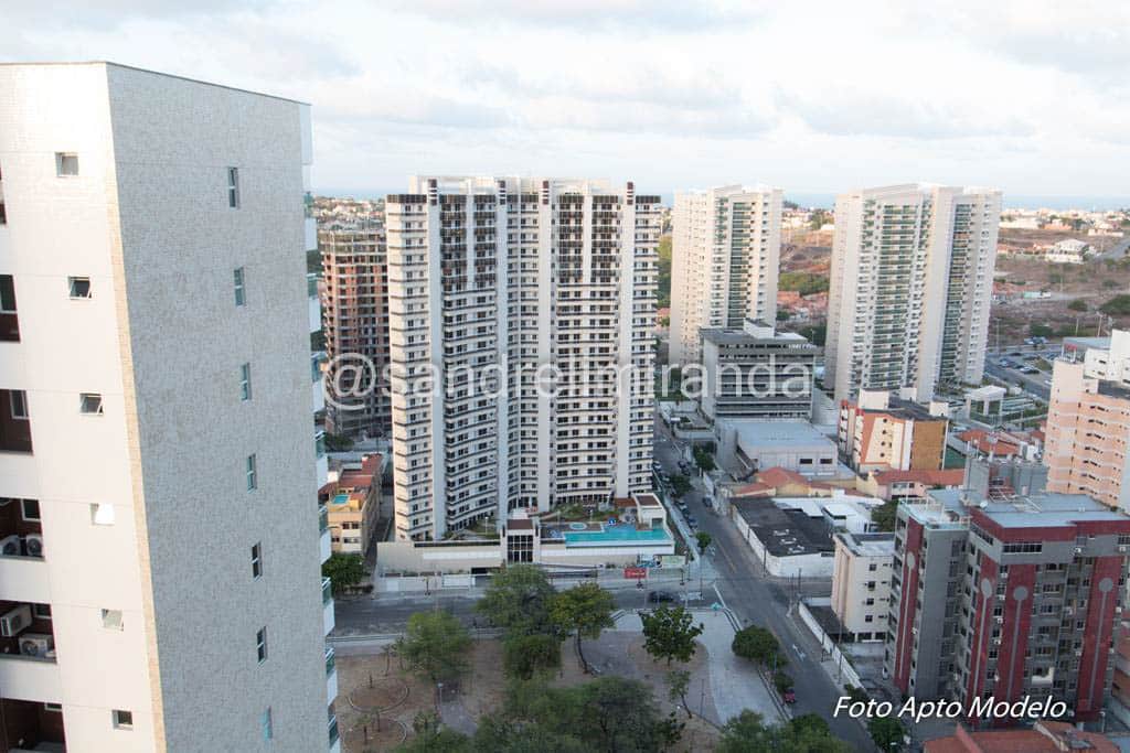 Apartamento com 3 quartos a venda no Coco Fortaleza, Ce