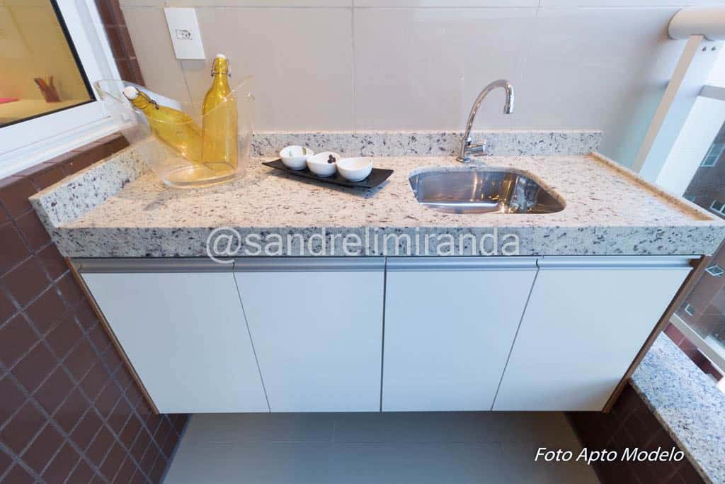 Apartamento com 3 quartos a venda no Coco Fortaleza, Ce