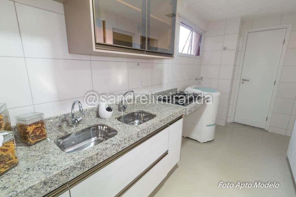 Apartamento com 3 quartos a venda no Coco Fortaleza, Ce