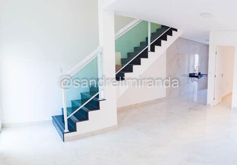 Vila Dos Pássaros 92 m² – Casa Duplex Com 3 Suítes No Coaçu Eusébio/Ce –CA0422
