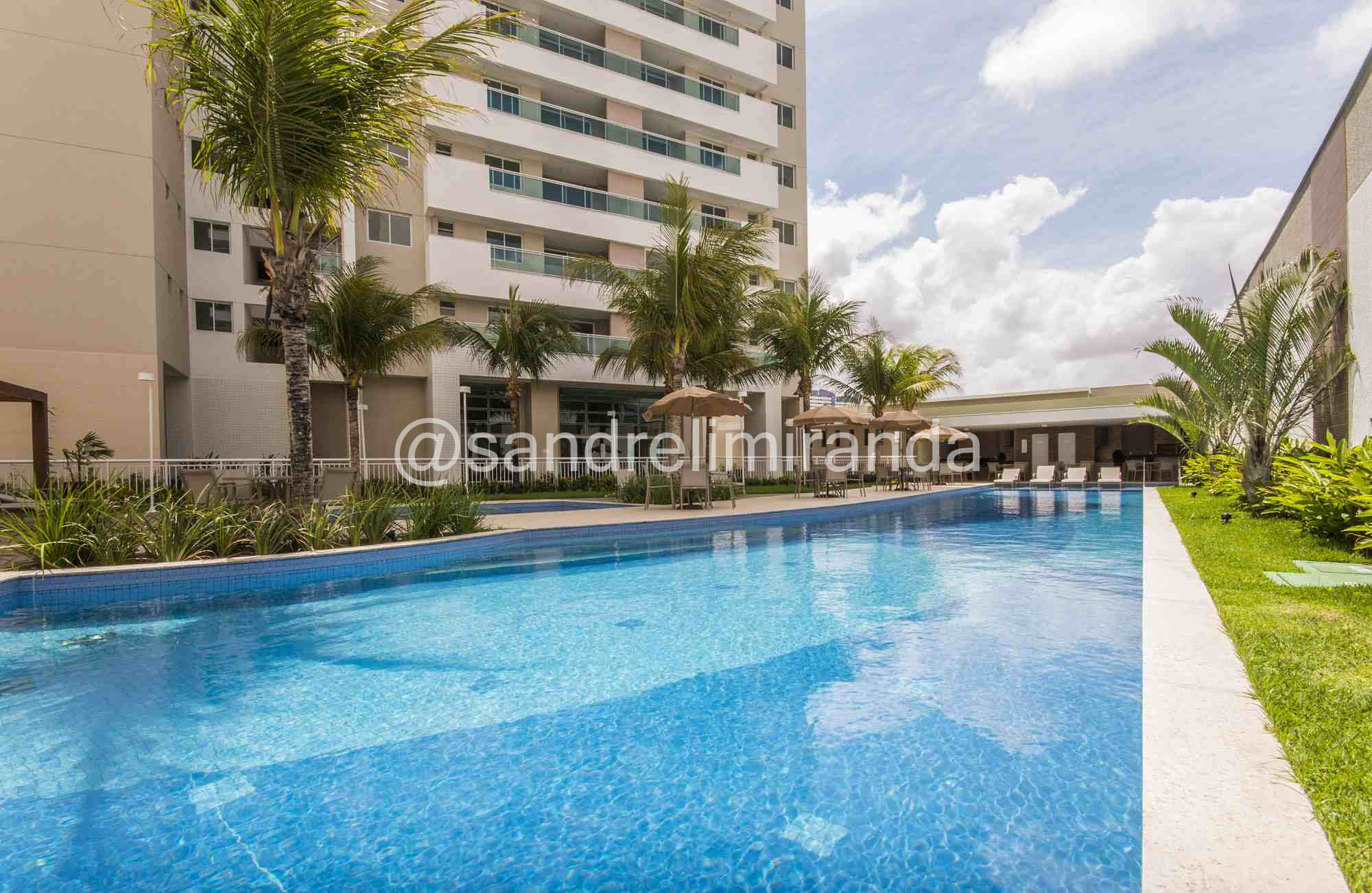 Oportunidade, Apartamento com 3 suítes a venda no Cambeba Fortaleza-Ce