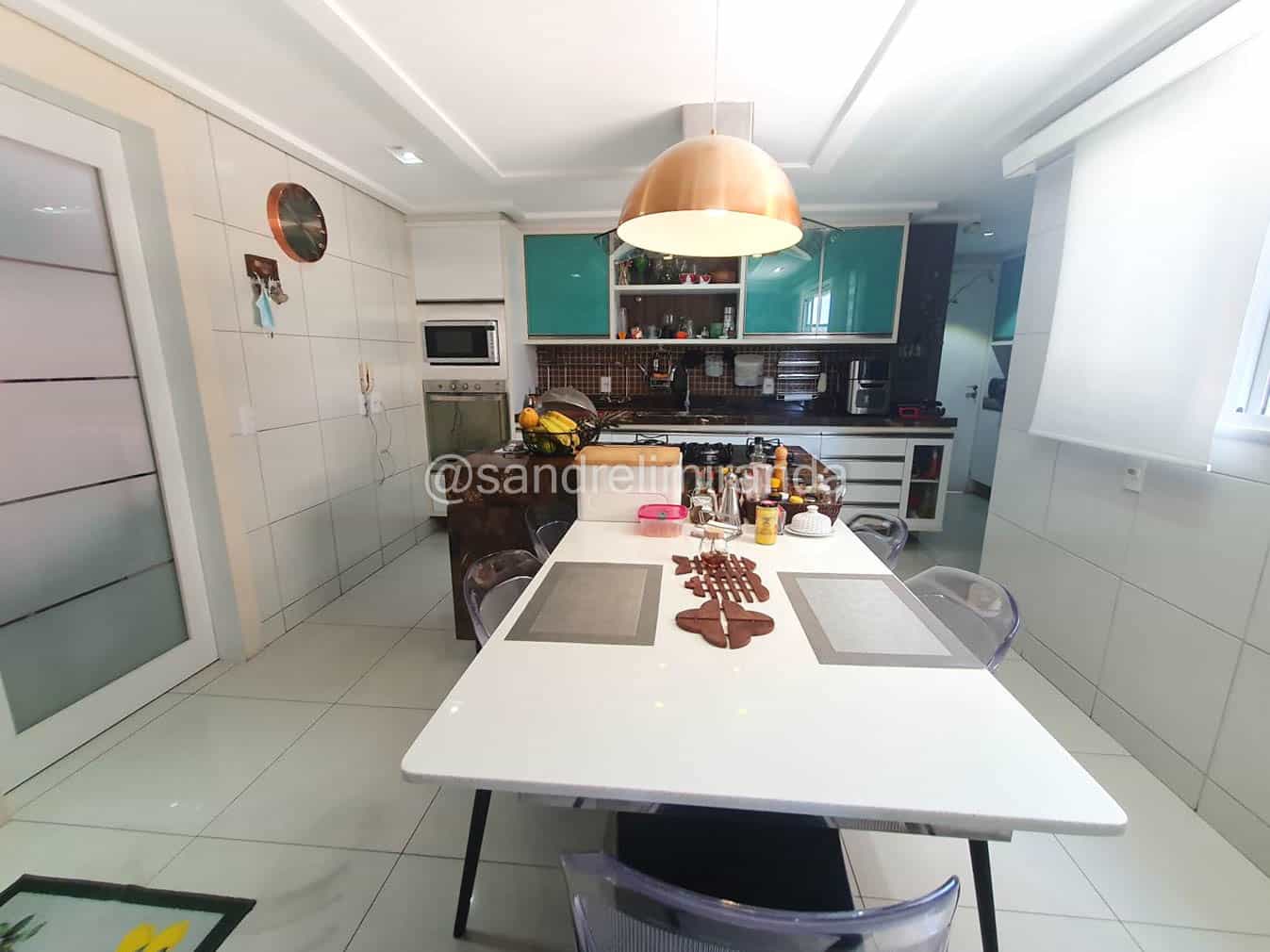 Apartamento de Alto Padrão no Meireles – Agende Sua Visita!