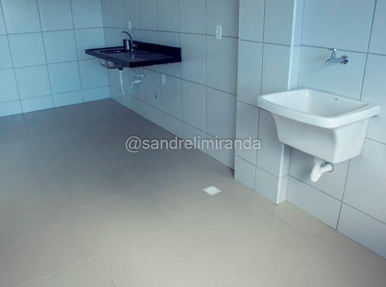 Apartmento com 3 quartos a venda no bairro de Fátima Fortaleza/Ce