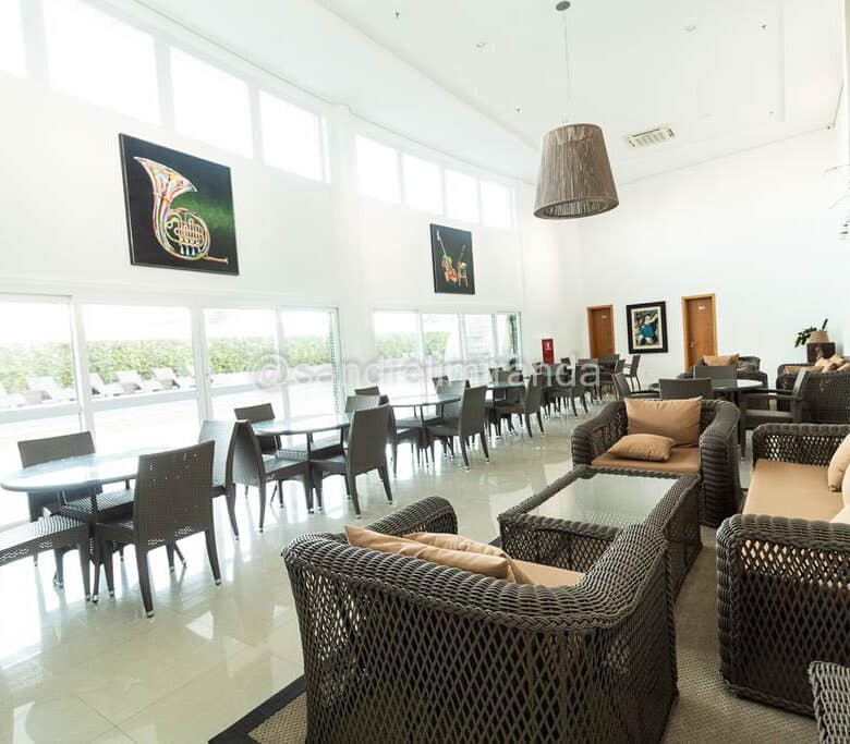 Apartamento com 3 Quartos a Venda no Guararapes Fortaleza