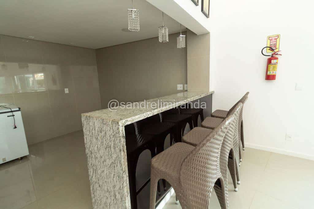 Apartamento com 3 Quartos a Venda no Guararapes Fortaleza