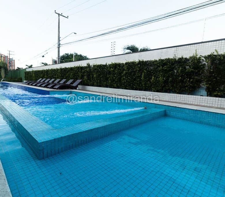 Apartamento com 3 Quartos a Venda no Guararapes Fortaleza