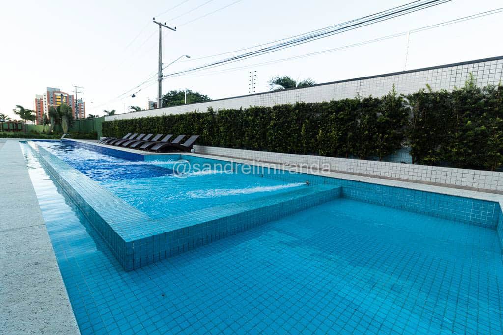 Apartamento com 3 Quartos a Venda no Guararapes Fortaleza