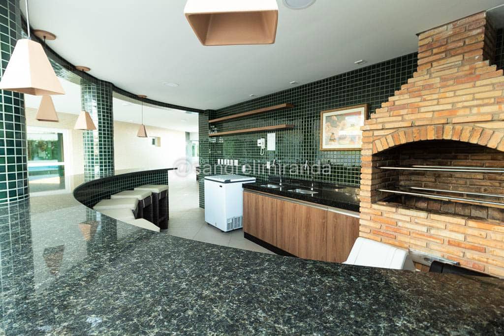 Apartamento com 3 Quartos a Venda no Guararapes Fortaleza