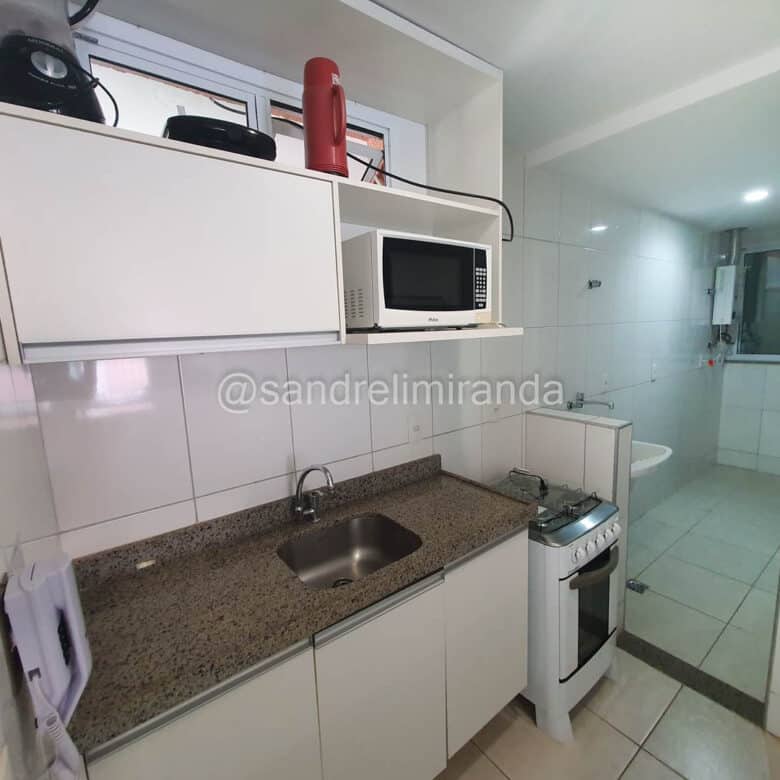 Porto Beach Porto das Dunas | 76m², 3 Qts e Varanda Gourmet