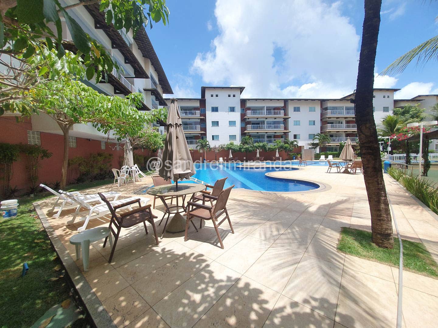 Porto Beach Porto das Dunas | 76m², 3 Qts e Varanda Gourmet