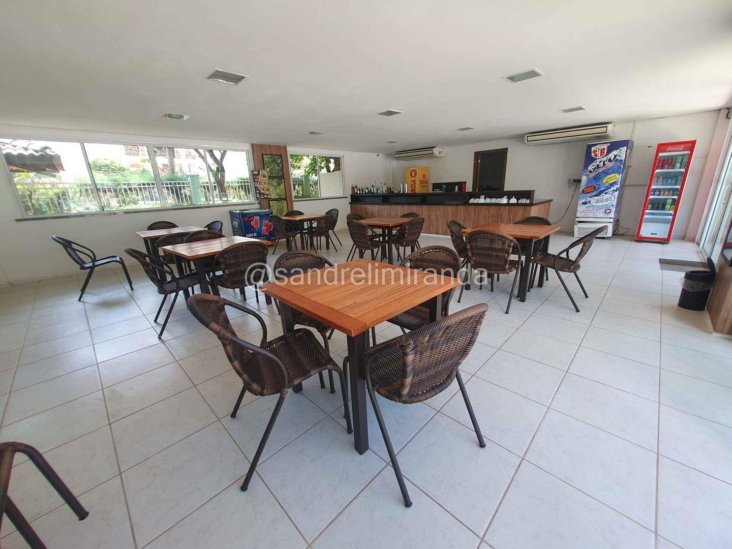 Porto Beach Porto das Dunas | 76m², 3 Qts e Varanda Gourmet