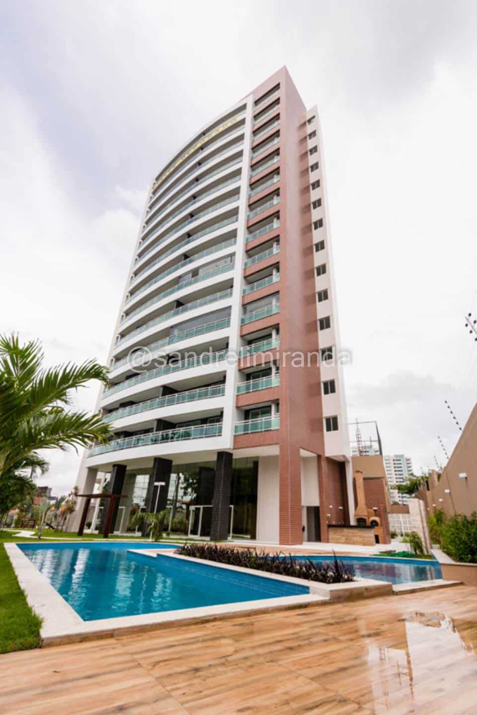 15d79c917ec4ce6f50728e33511358ab_07-16-2020 (Copy) Apto no Luciano Cavalcante | 3 Suítes | Condomínio Estilo Clube