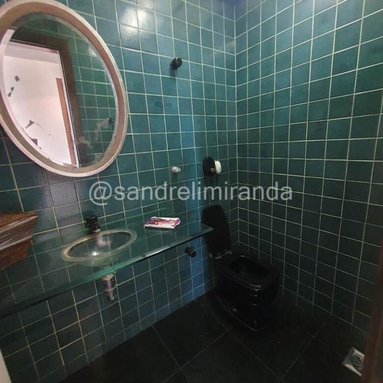 Amplo apartamento à Venda no Meireles 3 Quartos