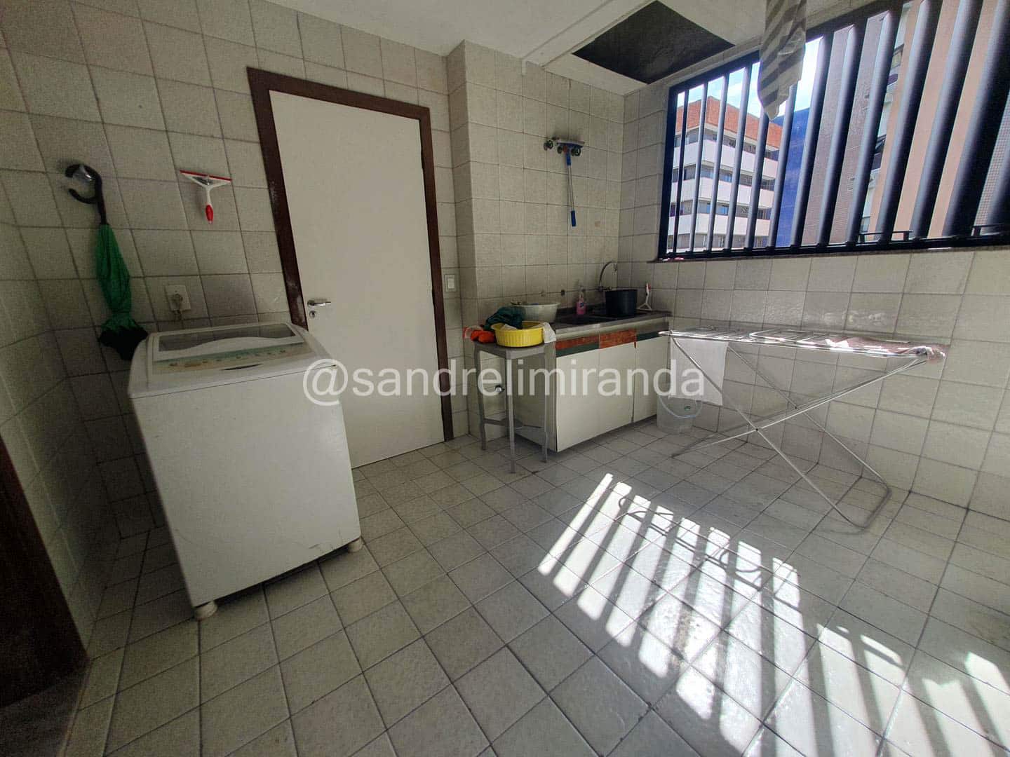 Amplo apartamento à Venda no Meireles 3 Quartos