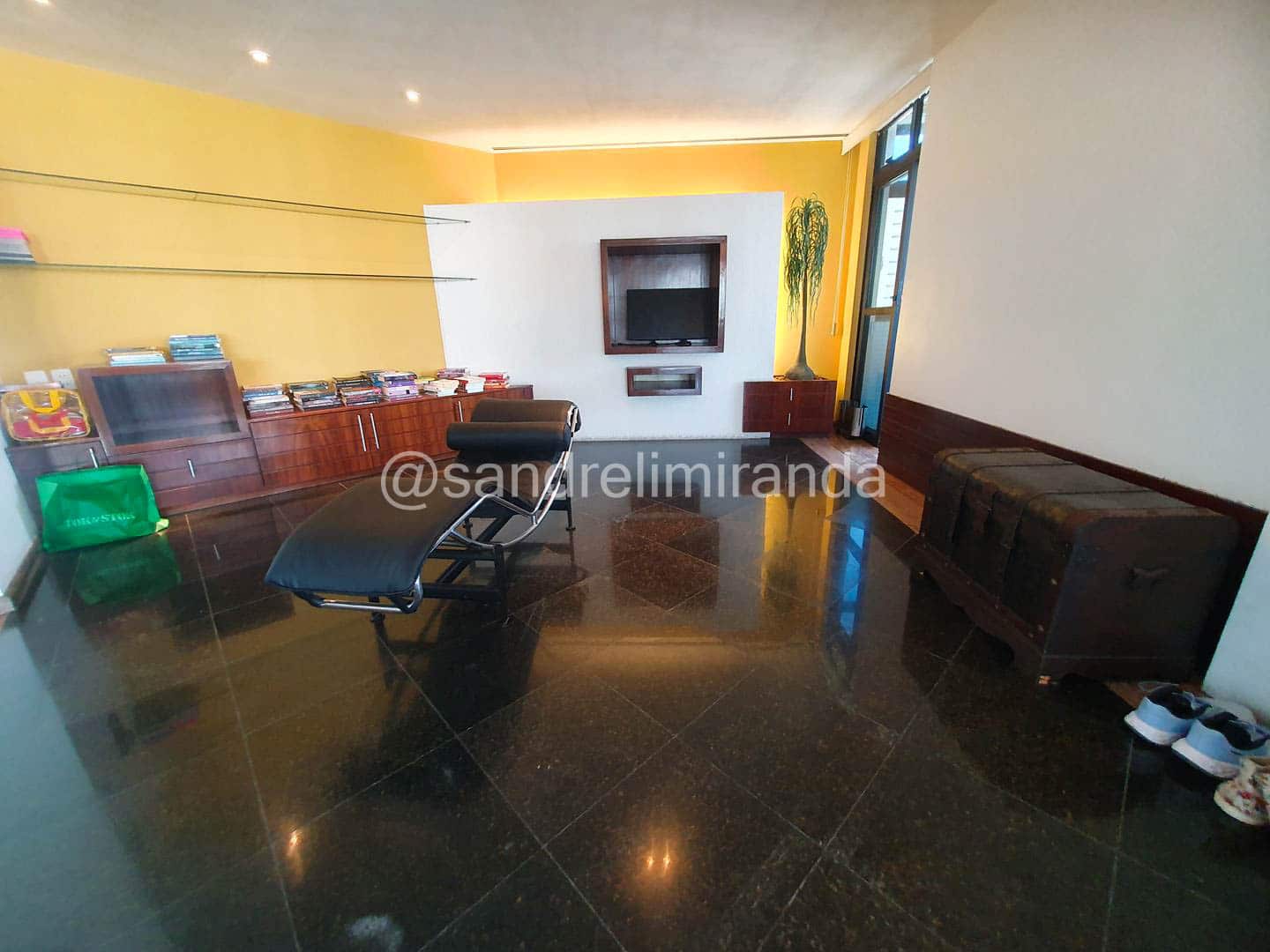 Amplo apartamento à Venda no Meireles 3 Quartos