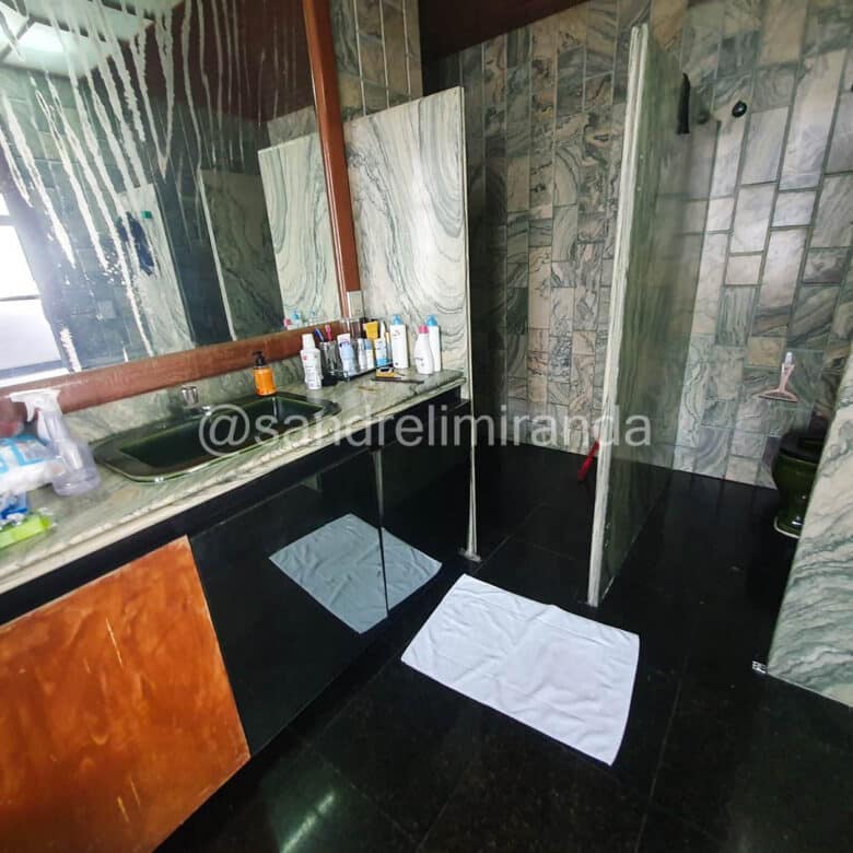 Amplo apartamento à Venda no Meireles 3 Quartos
