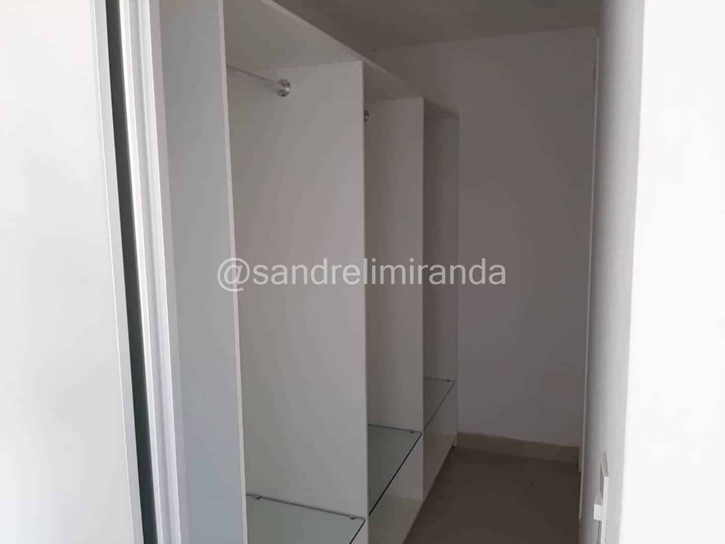 Casa Duplex na Cidade dos Funcionários – Pronta para Morar