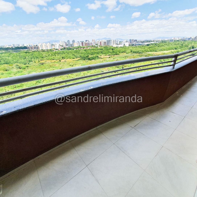 Apartamento à Venda 3 quartos, 2 Vagas Vista para o Cocó