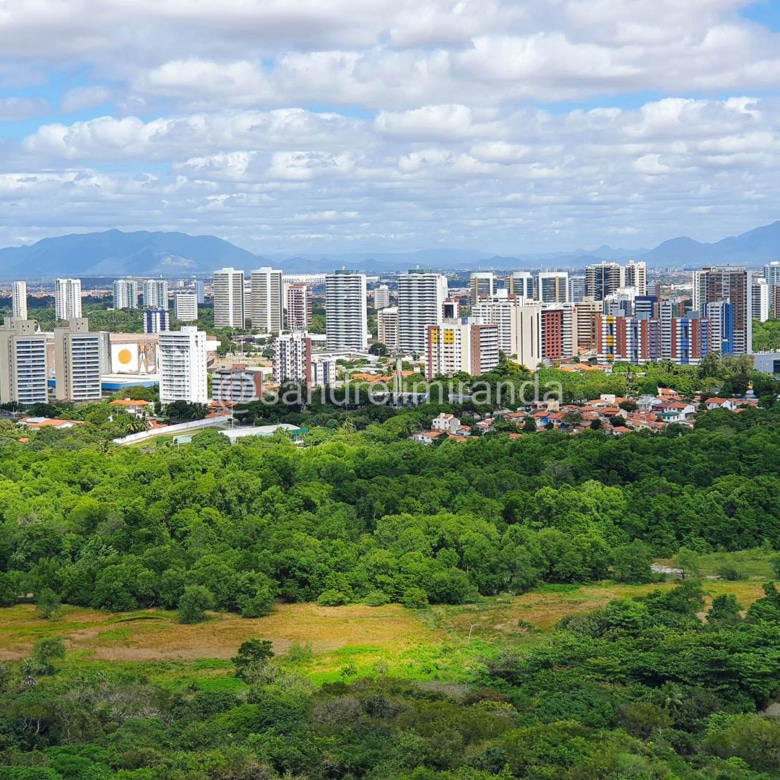 Apartamento à Venda 3 quartos, 2 Vagas Vista para o Cocó