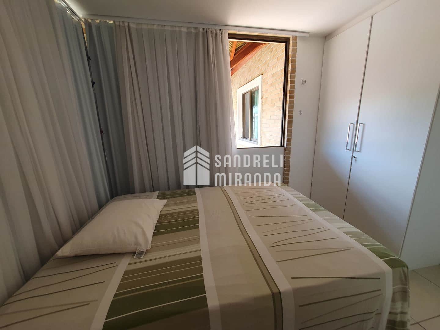 Cobertura Duplex à Venda no Porto das Dunas – Parque das Ilhas