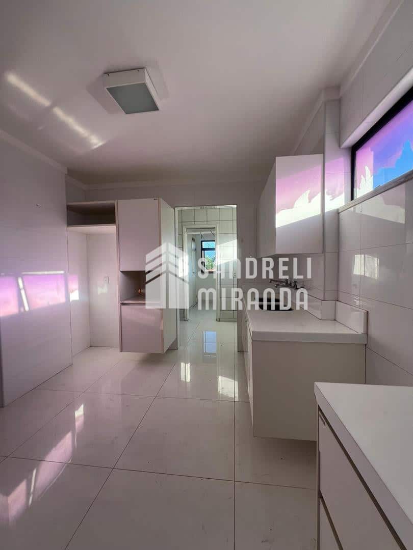 Apartamento a Venda com 3 quartos 3 vagas | Guararapes