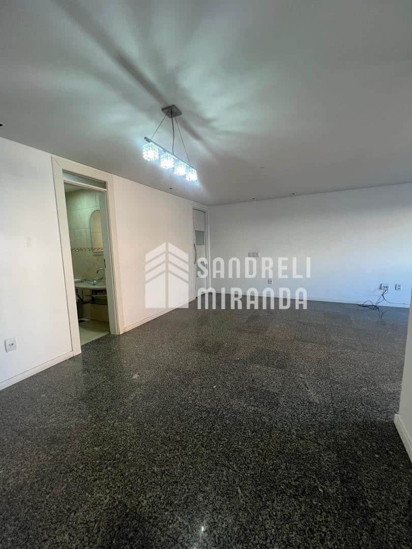Apartamento a Venda com 3 quartos 3 vagas | Guararapes