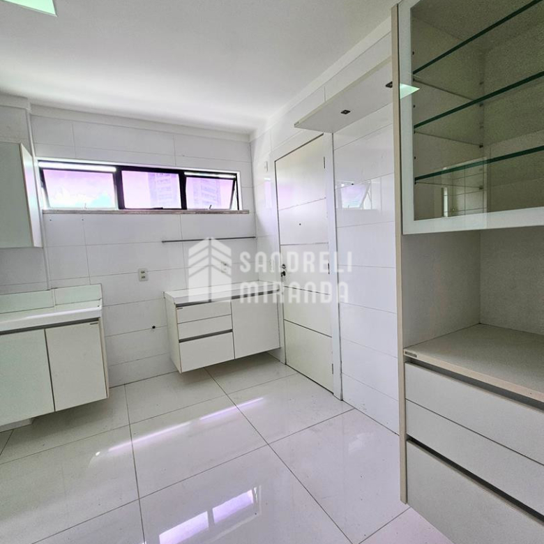 Apartamento a venda 3 quartos 3 vagas no Guararapes Fortaleza | Dellos