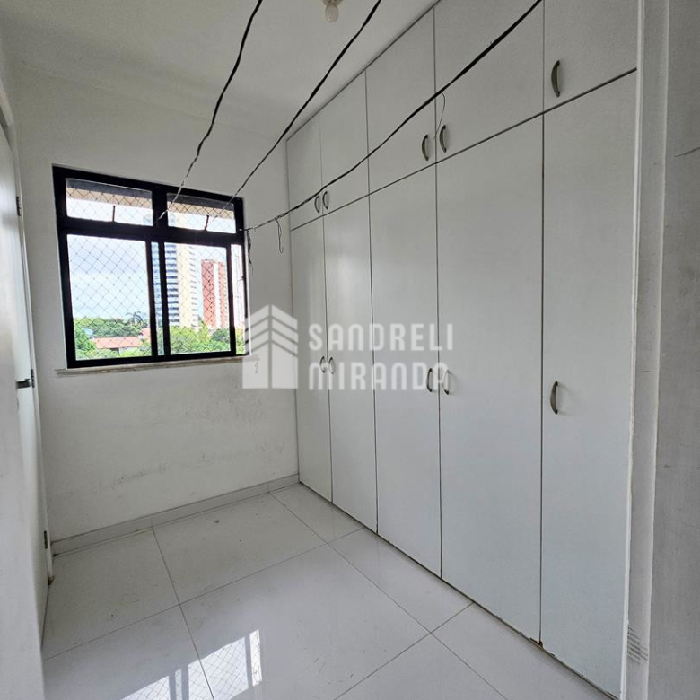 Apartamento a venda 3 quartos 3 vagas no Guararapes Fortaleza | Dellos
