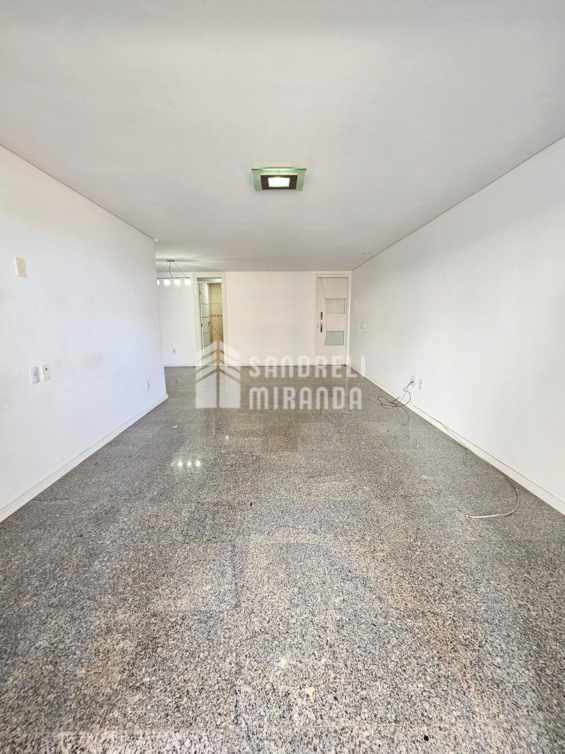 Apartamento a venda 3 quartos 3 vagas no Guararapes Fortaleza | Dellos