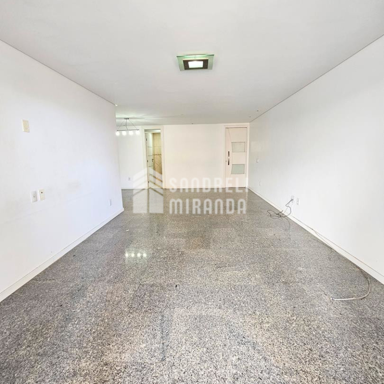 Apartamento a venda 3 quartos 3 vagas no Guararapes Fortaleza | Dellos