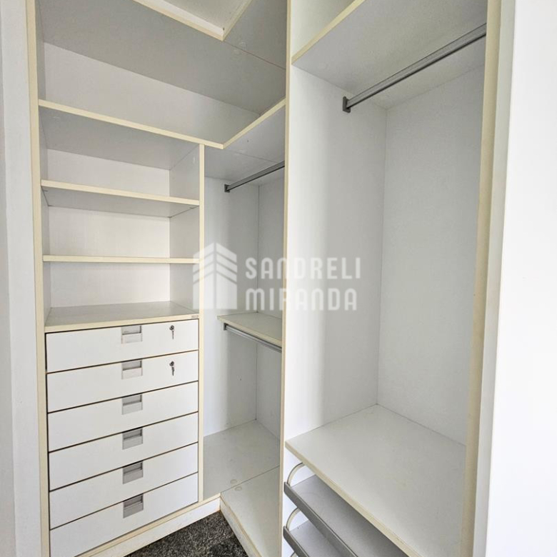 Apartamento a venda 3 quartos 3 vagas no Guararapes Fortaleza | Dellos