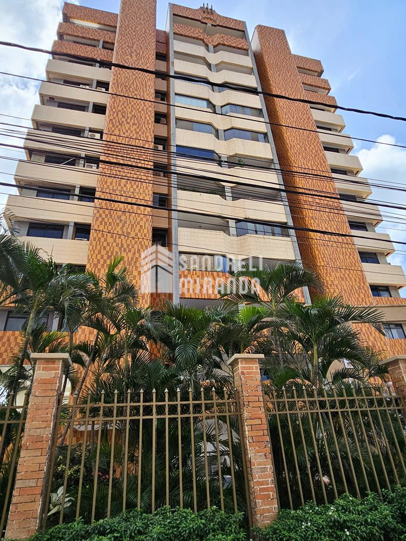 Apartamento a venda 3 quartos 3 vagas no Guararapes Fortaleza | Dellos