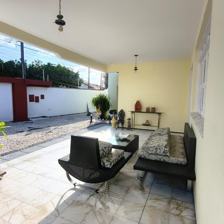 Casa Plana a venda na Cidade dos Funcionários | Fortraleza Ce