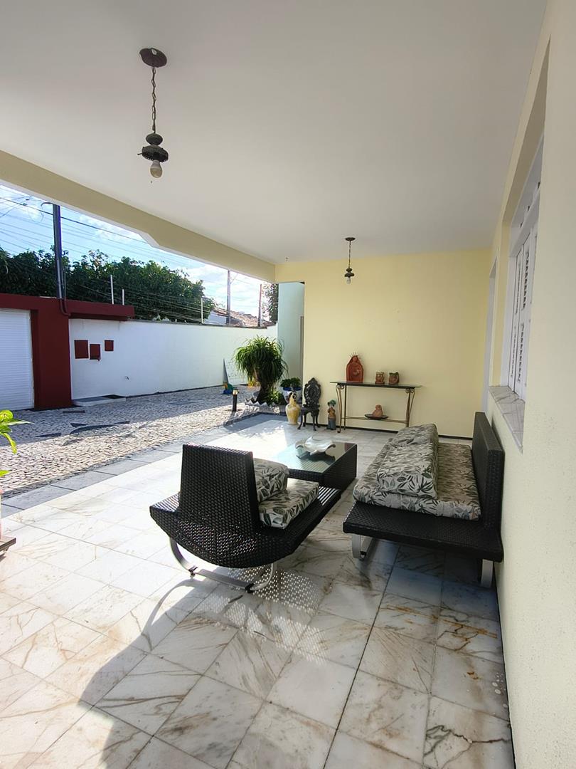 Casa Plana a venda na Cidade dos Funcionários | Fortraleza Ce