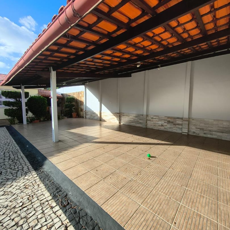 Casa Plana a venda na Cidade dos Funcionários | Fortraleza Ce