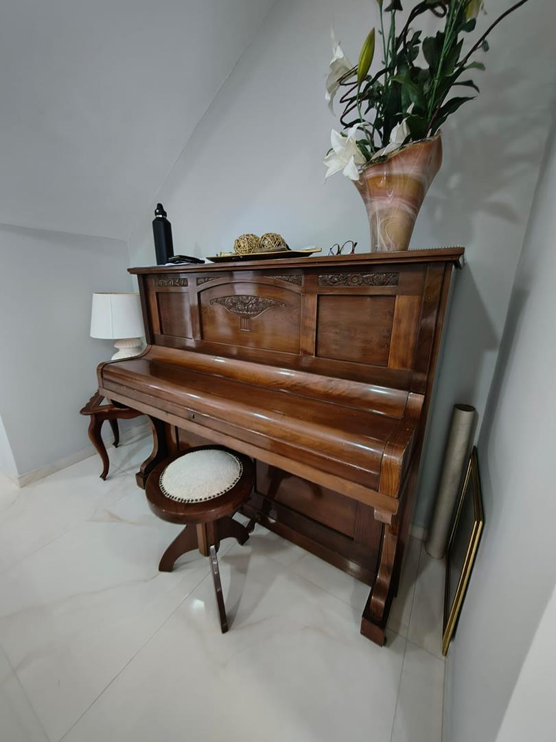 Casa Duplex Nova com 4 Suítes, 177 m² e Excelente Acabamento – R$ 720 Mil
