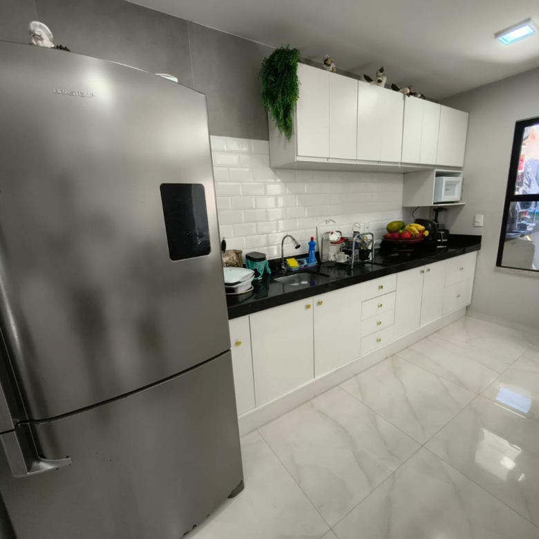 Casa Duplex Nova com 4 Suítes, 177 m² e Excelente Acabamento – R$ 720 Mil