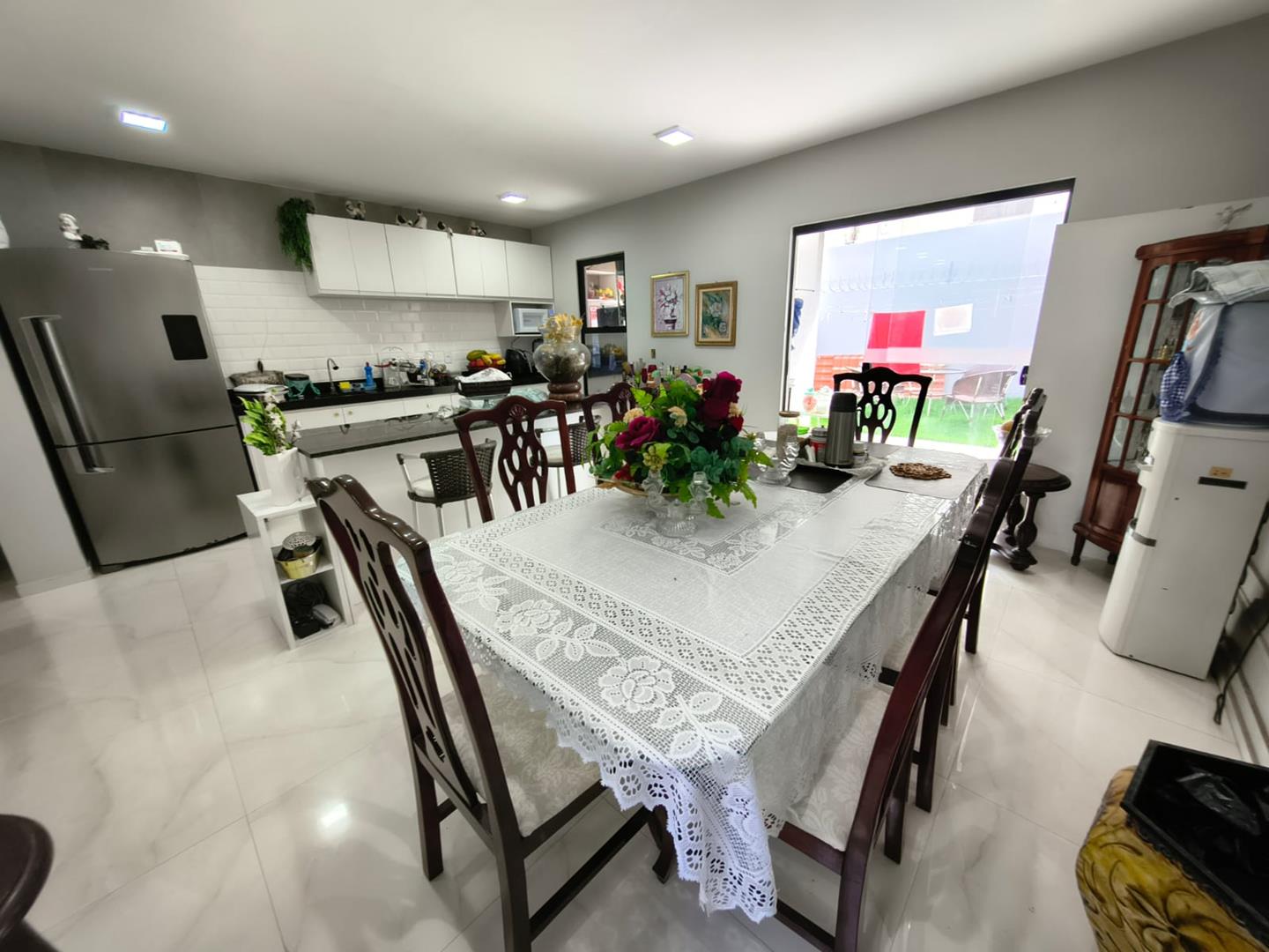 Casa Duplex Nova com 4 Suítes, 177 m² e Excelente Acabamento – R$ 720 Mil