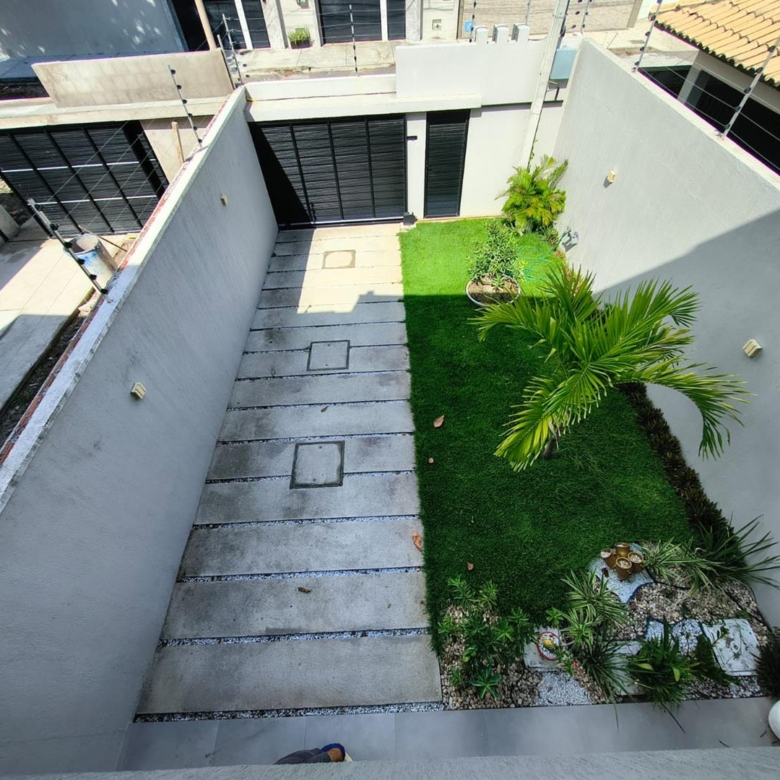 Casa Duplex Nova com 4 Suítes, 177 m² e Excelente Acabamento – R$ 720 Mil