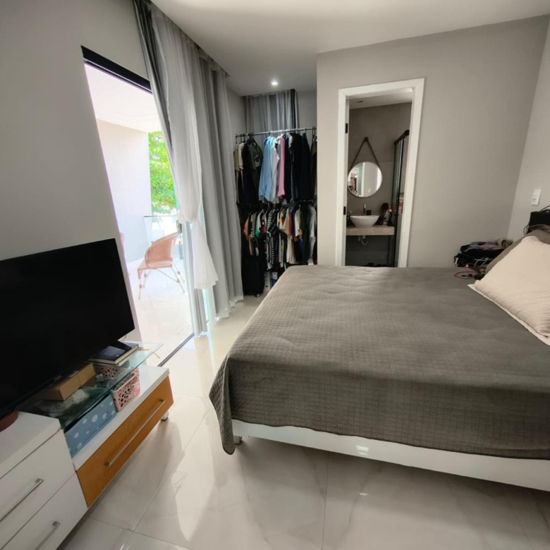 Casa Duplex Nova com 4 Suítes, 177 m² e Excelente Acabamento – R$ 720 Mil